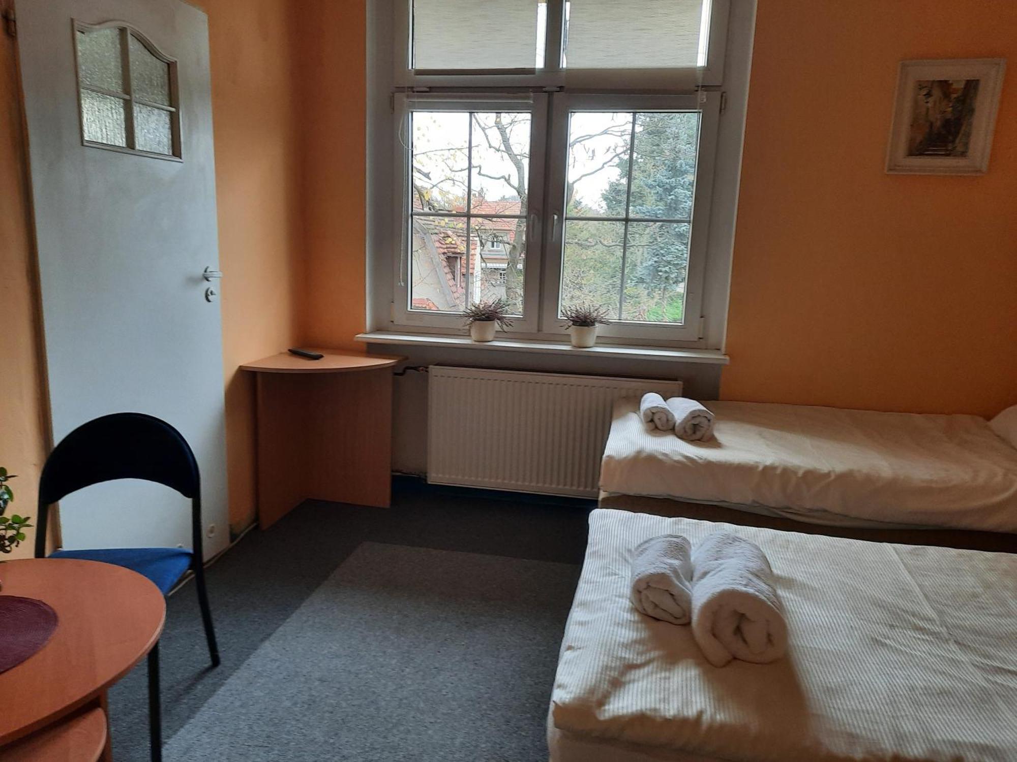 Pod Starymi Lipami Privatunterkunft *